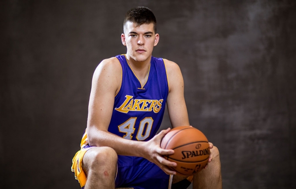 los-angeles-lakers-rookie-center-ivica-zubac