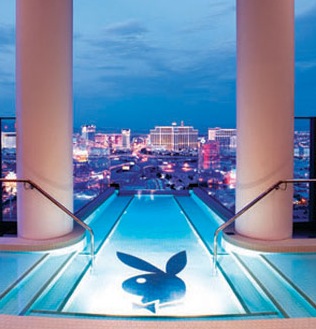 hotel_hugh_hefner_sky_villa_palms_casino_resort_las_vegas_01