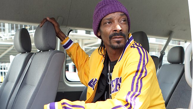 Snoop-Dogg-recruits-Westrbook.